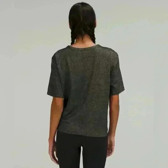 Lululemon Crescent T-Shirt Spark Casual Top Metallic Golden Threads‎ Size 4 - Picture 3 of 6